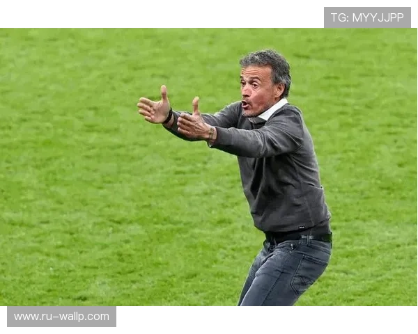 巴黎圣日耳曼的危机浮现：战术体系依赖球星成瘾，豪门定位面临巨大挑战！